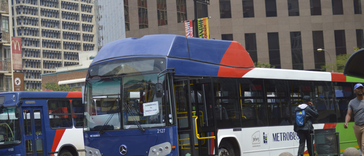 Johannesburg Metrobus is currently recruiting 15 Team Leaders EPWP General Workers